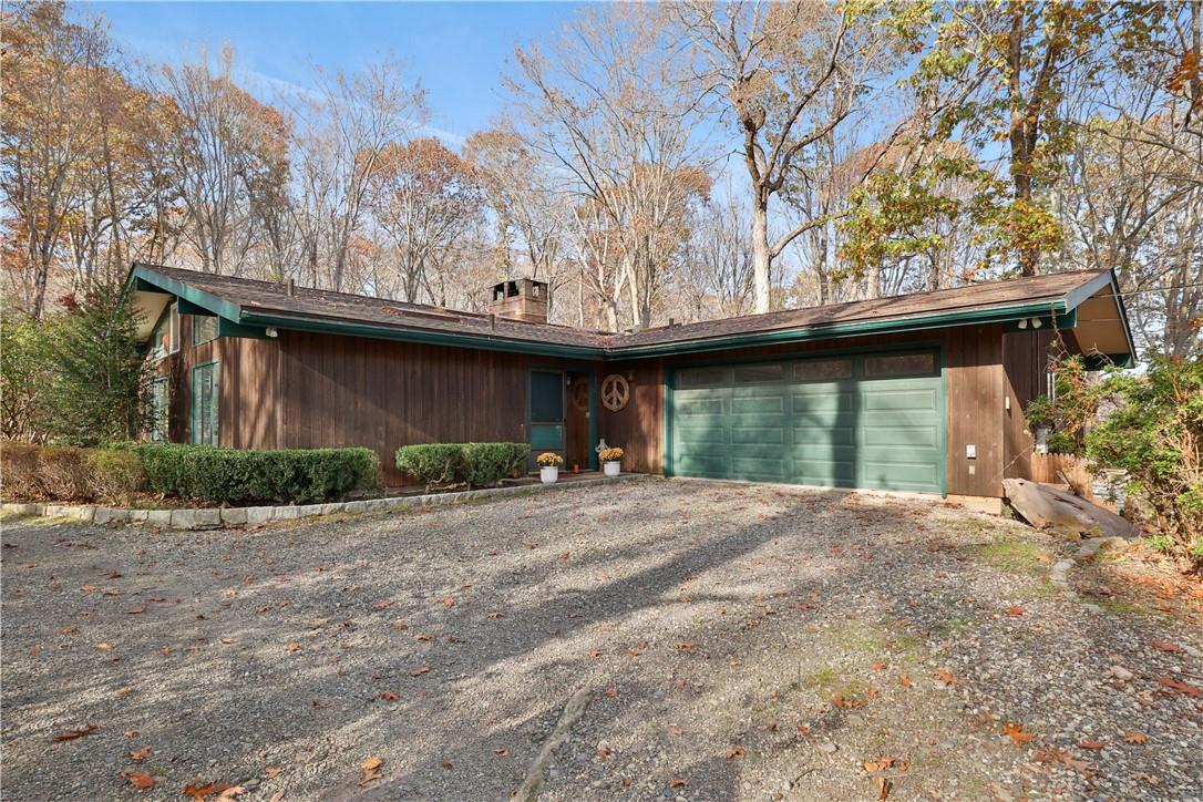 Dogwood Lane, Pound Ridge, New York - 3 Bedrooms  
2 Bathrooms - 