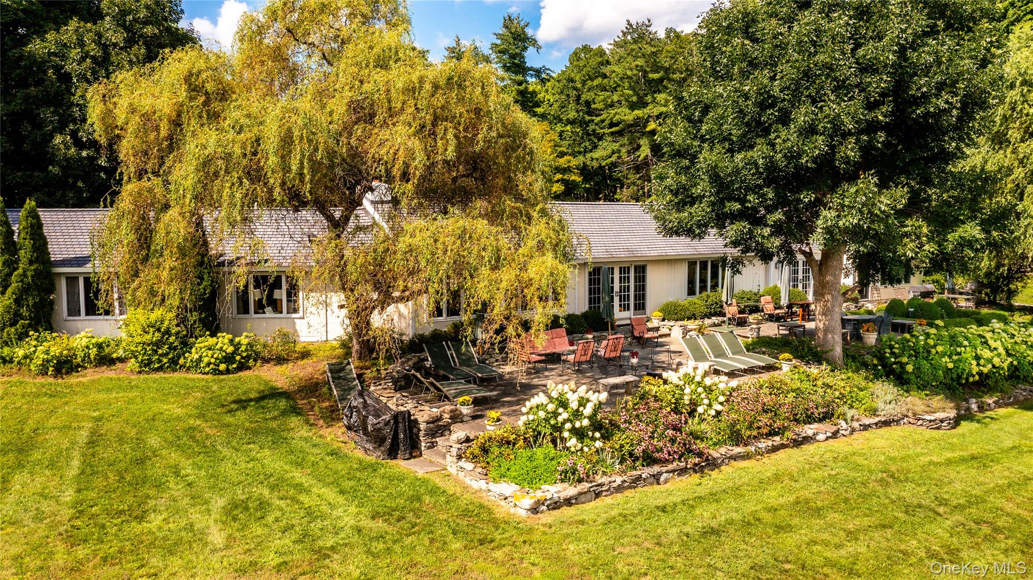 99 Knight Road