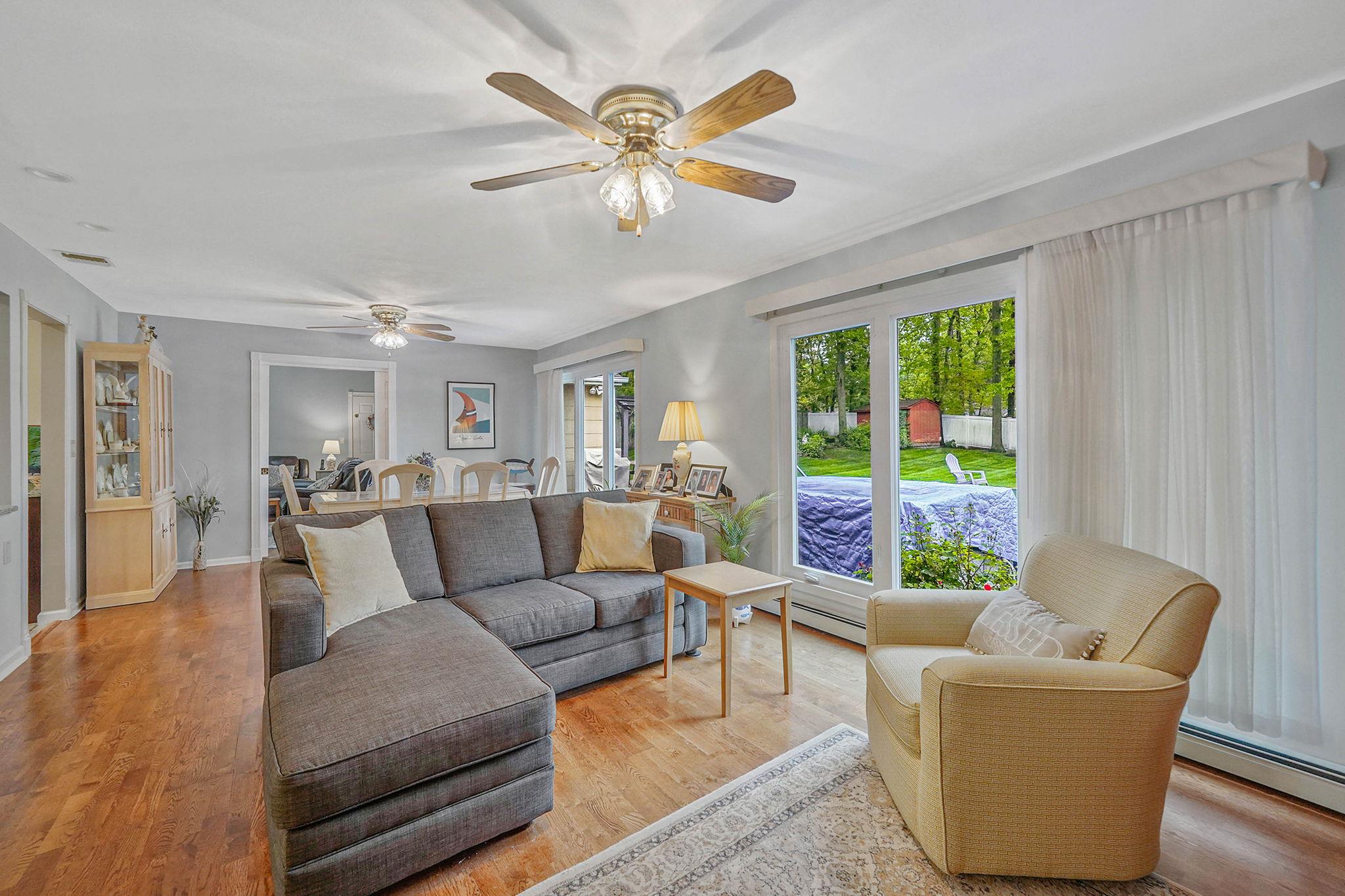 6 Rockhall Lane, Rocky Point, New York image 8