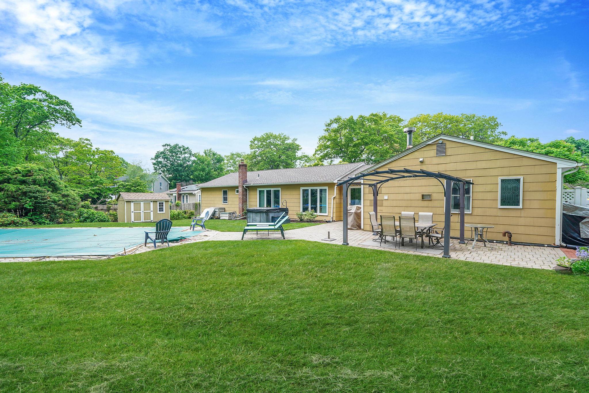 6 Rockhall Lane, Rocky Point, New York image 40