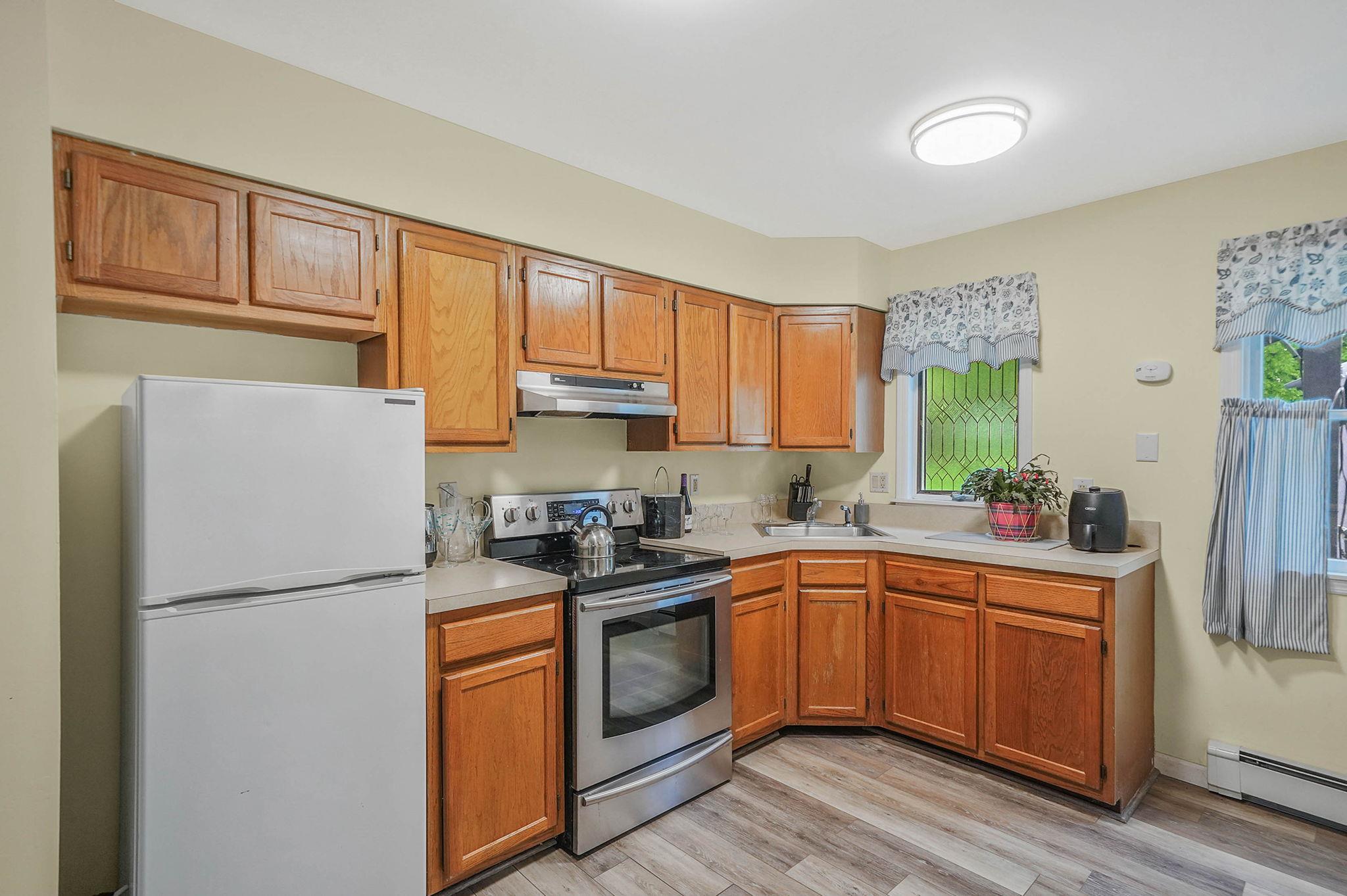 6 Rockhall Lane, Rocky Point, New York image 27