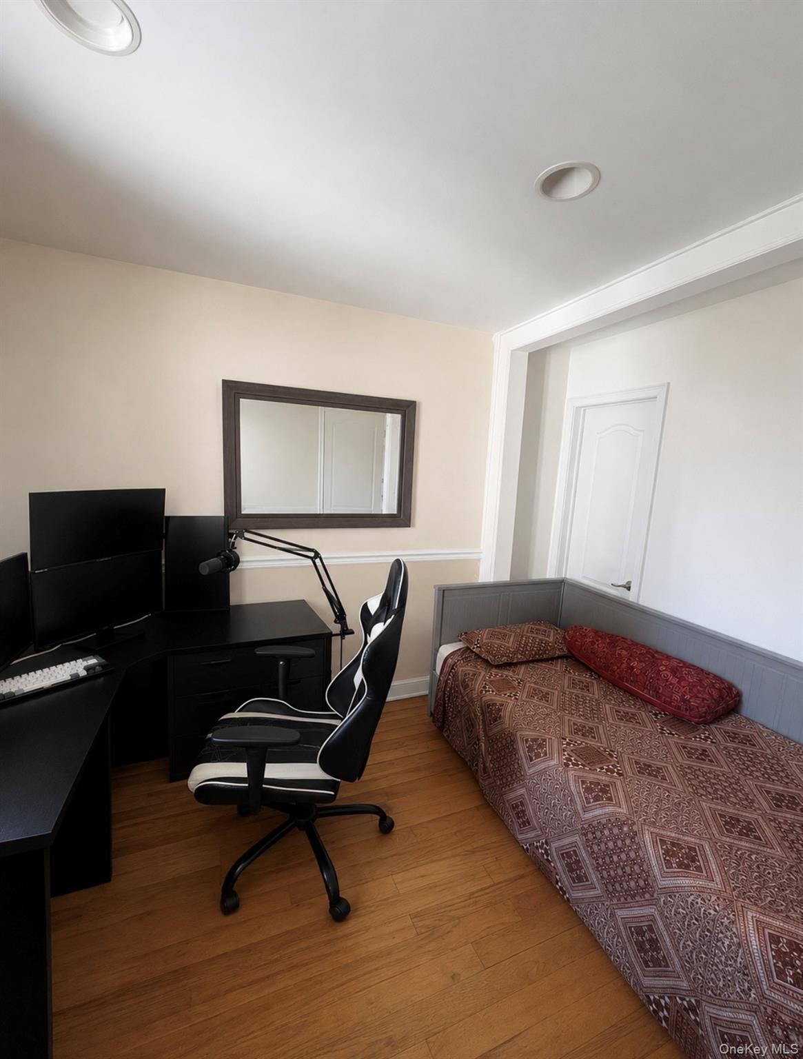 11437 157th Street - Photo 3