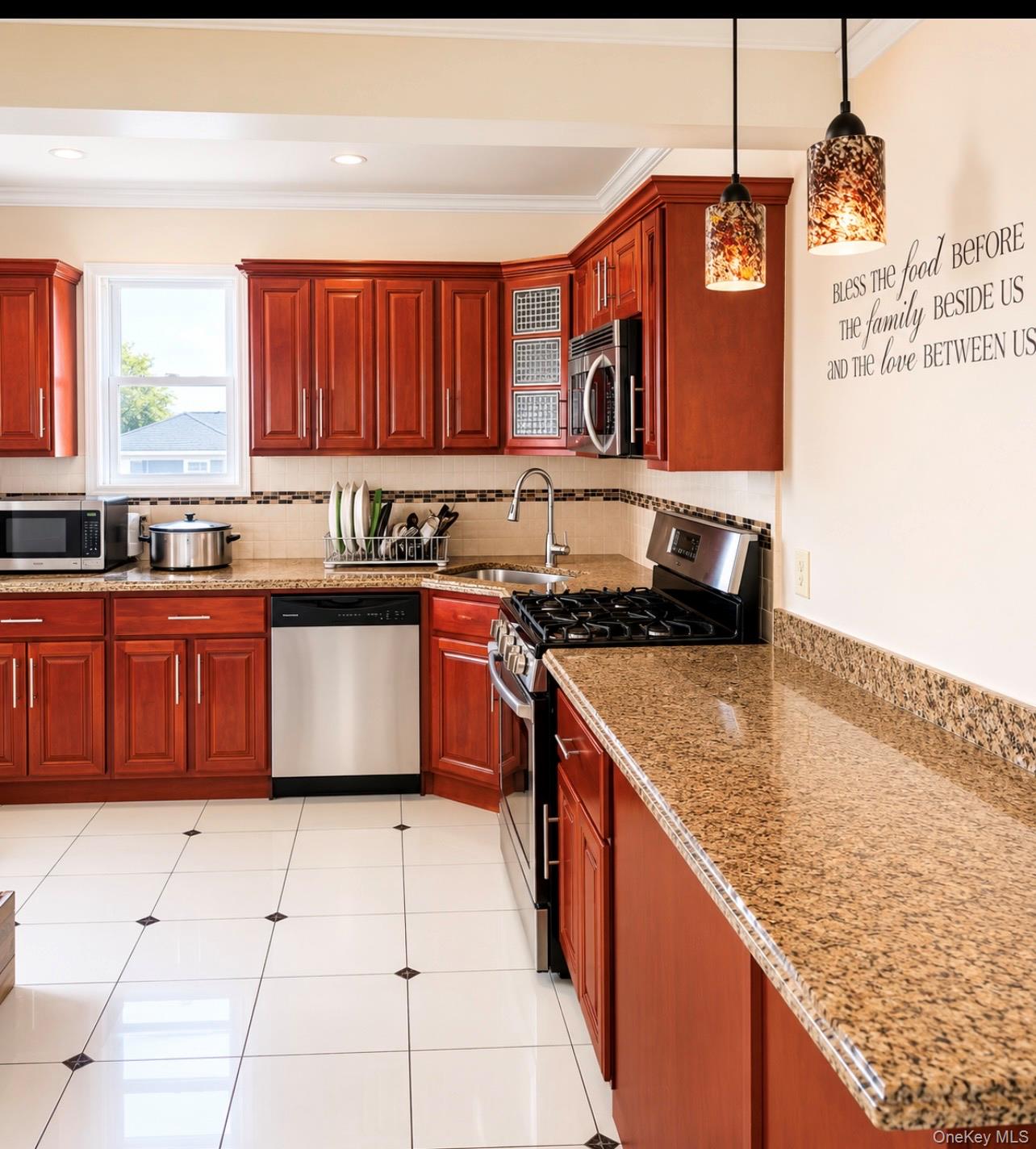 11437 157th Street - Photo 4