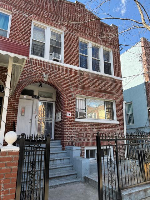 Multifamily For Sale - 1049 Ward Avenue<br/> Bronx, NY 10472