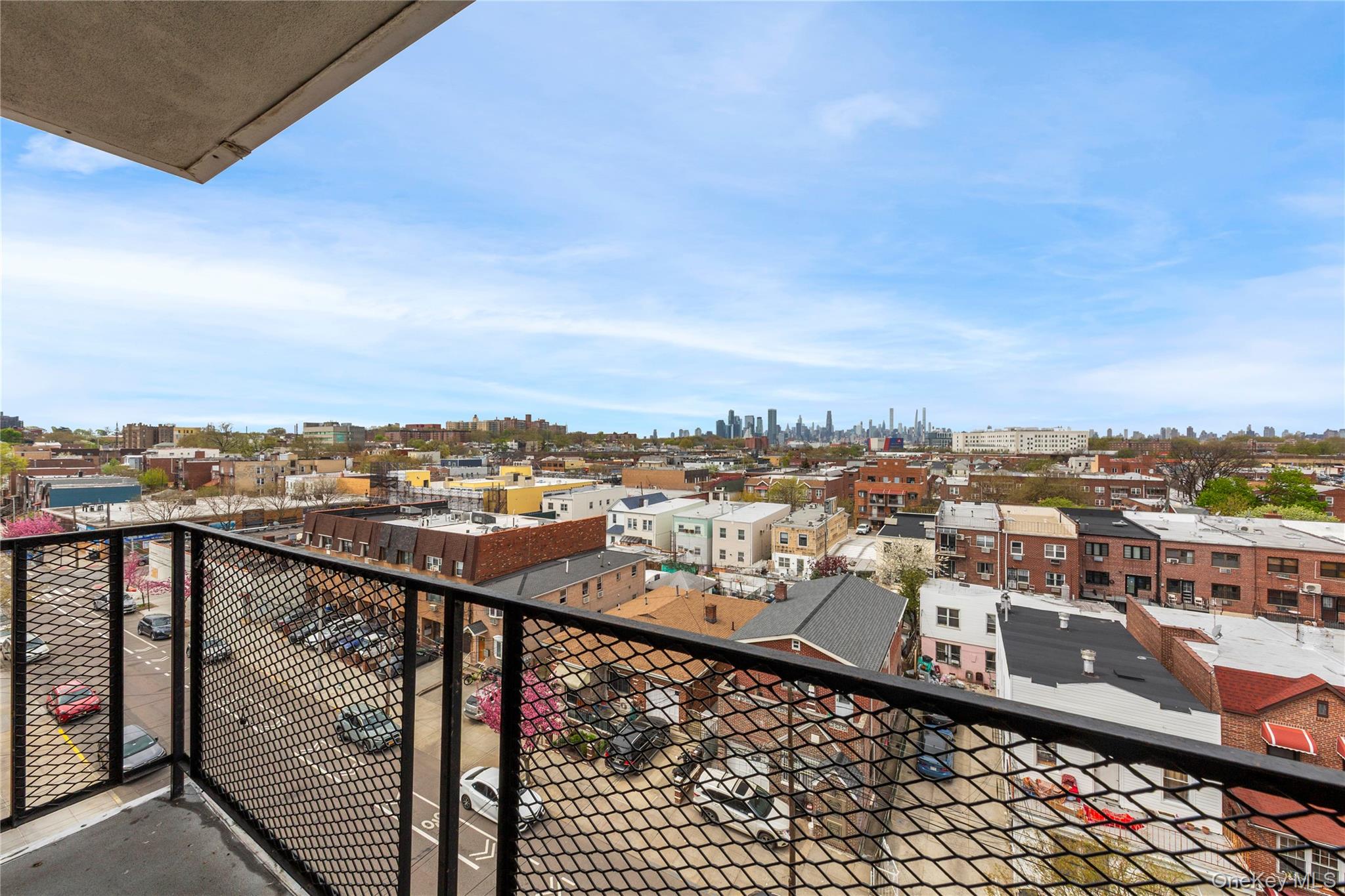 60th Street 34th Avenue 6D