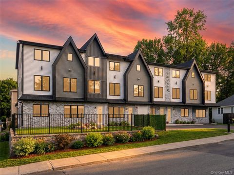 Condo For Sale - 1 Manor Drive #202<br/> Monsey, NY 10952