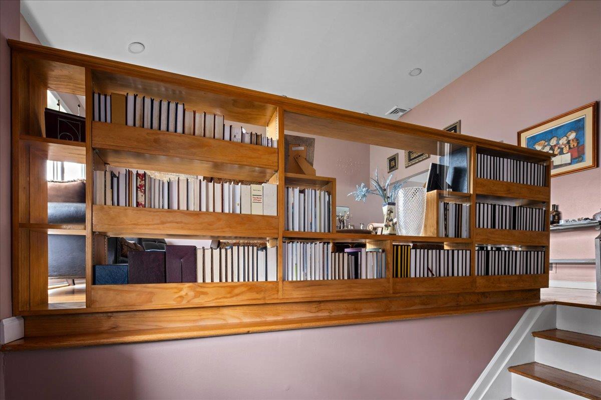 1 Newport Drive, Hewlett, New York image 4