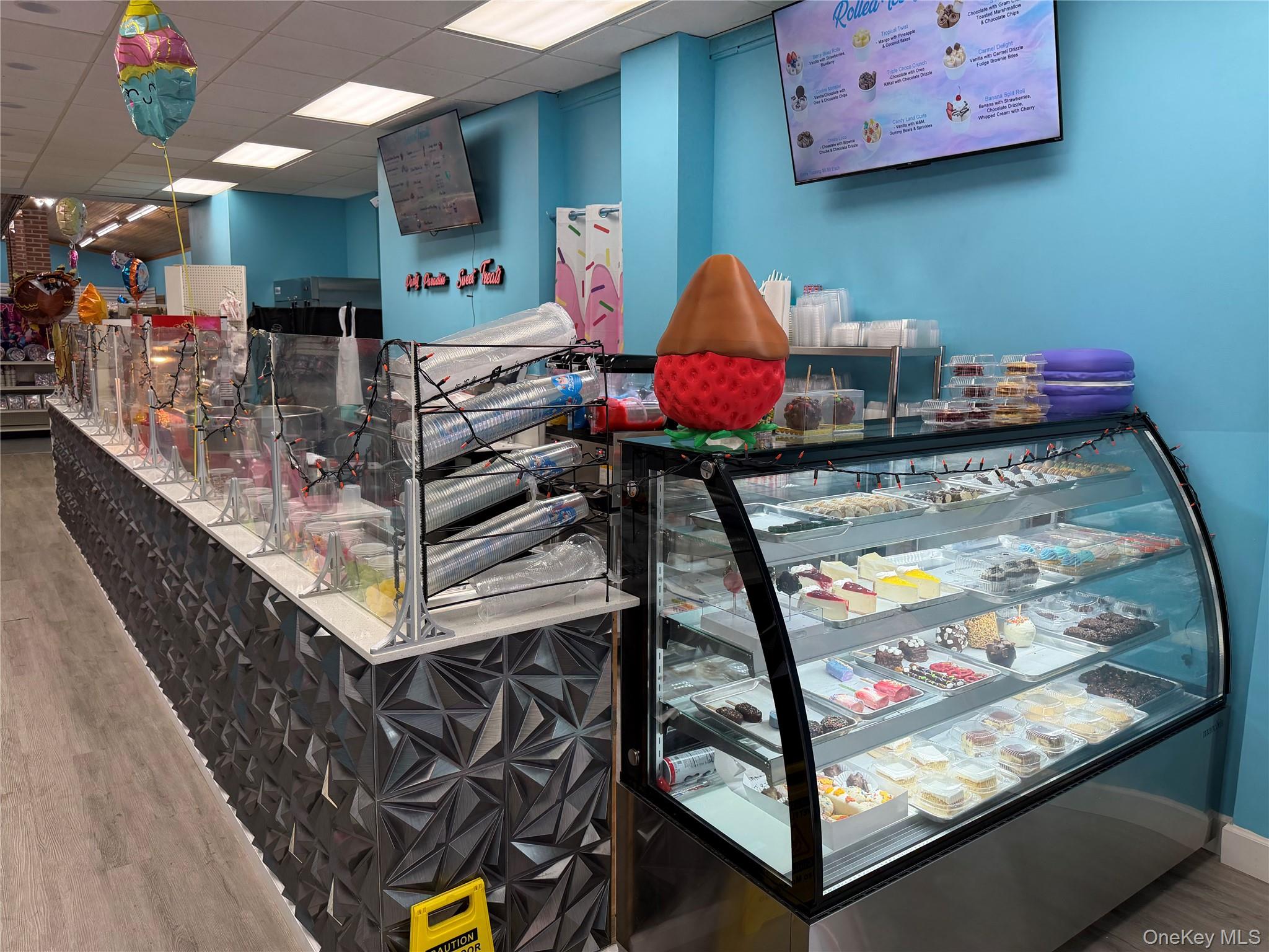 120-09 Jamaica Avenue