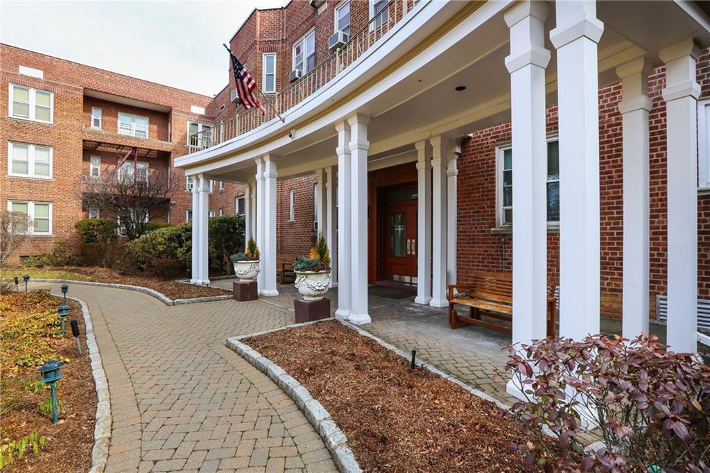 101 Old Mamaroneck Road #S2, White Plains, New York image 29