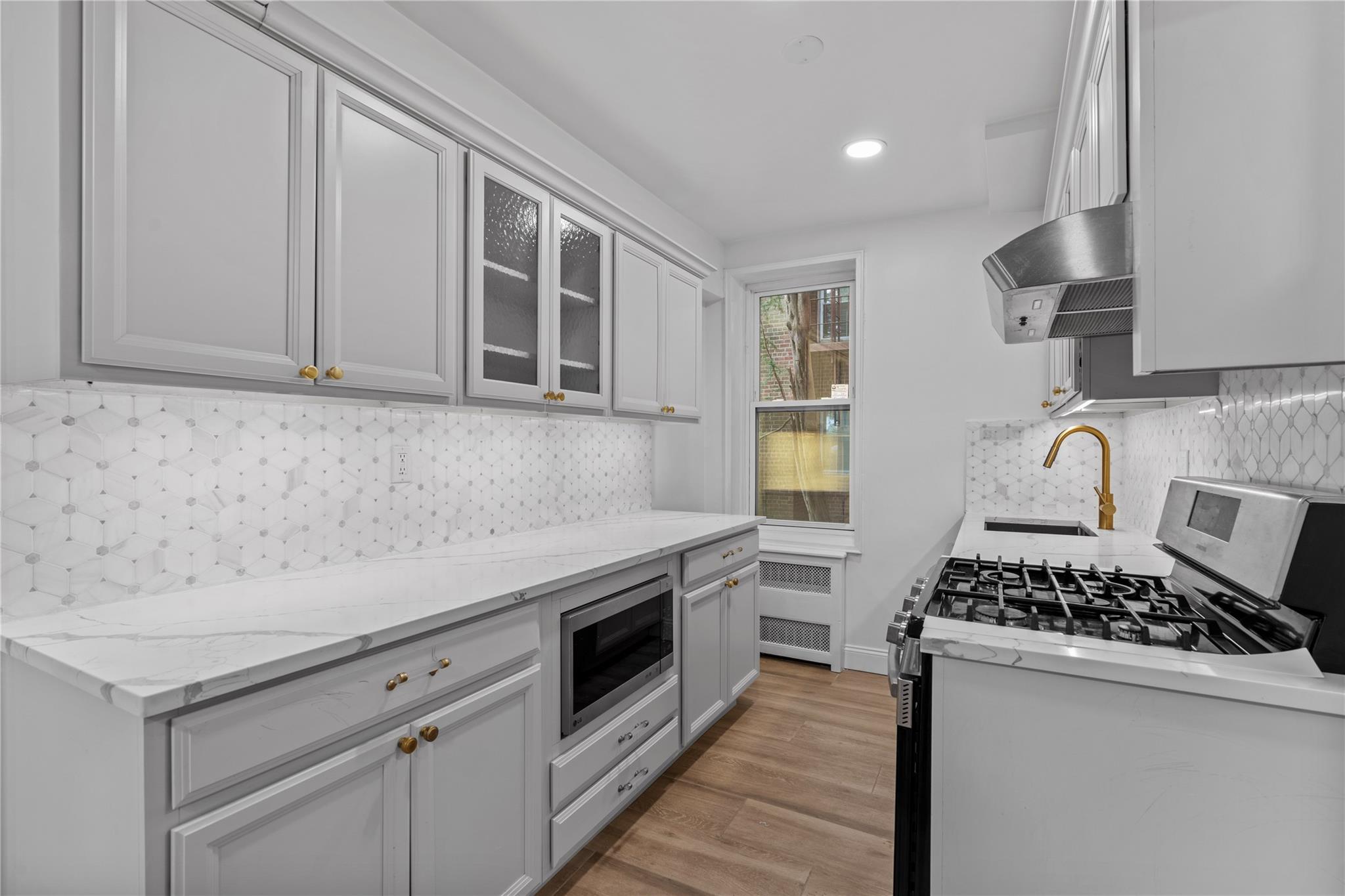 101 Old Mamaroneck Road #S2, White Plains, New York image 5