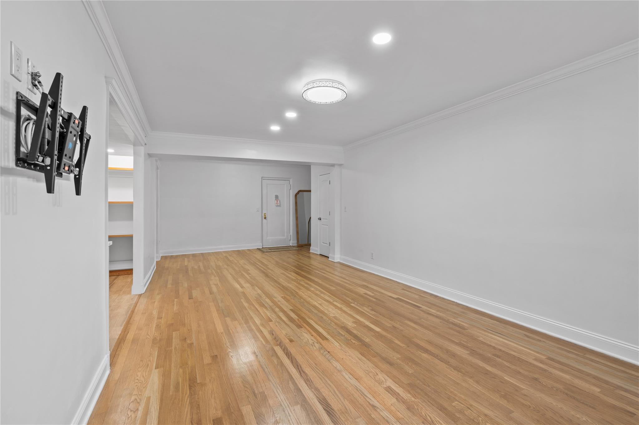 101 Old Mamaroneck Road #S2, White Plains, New York image 9