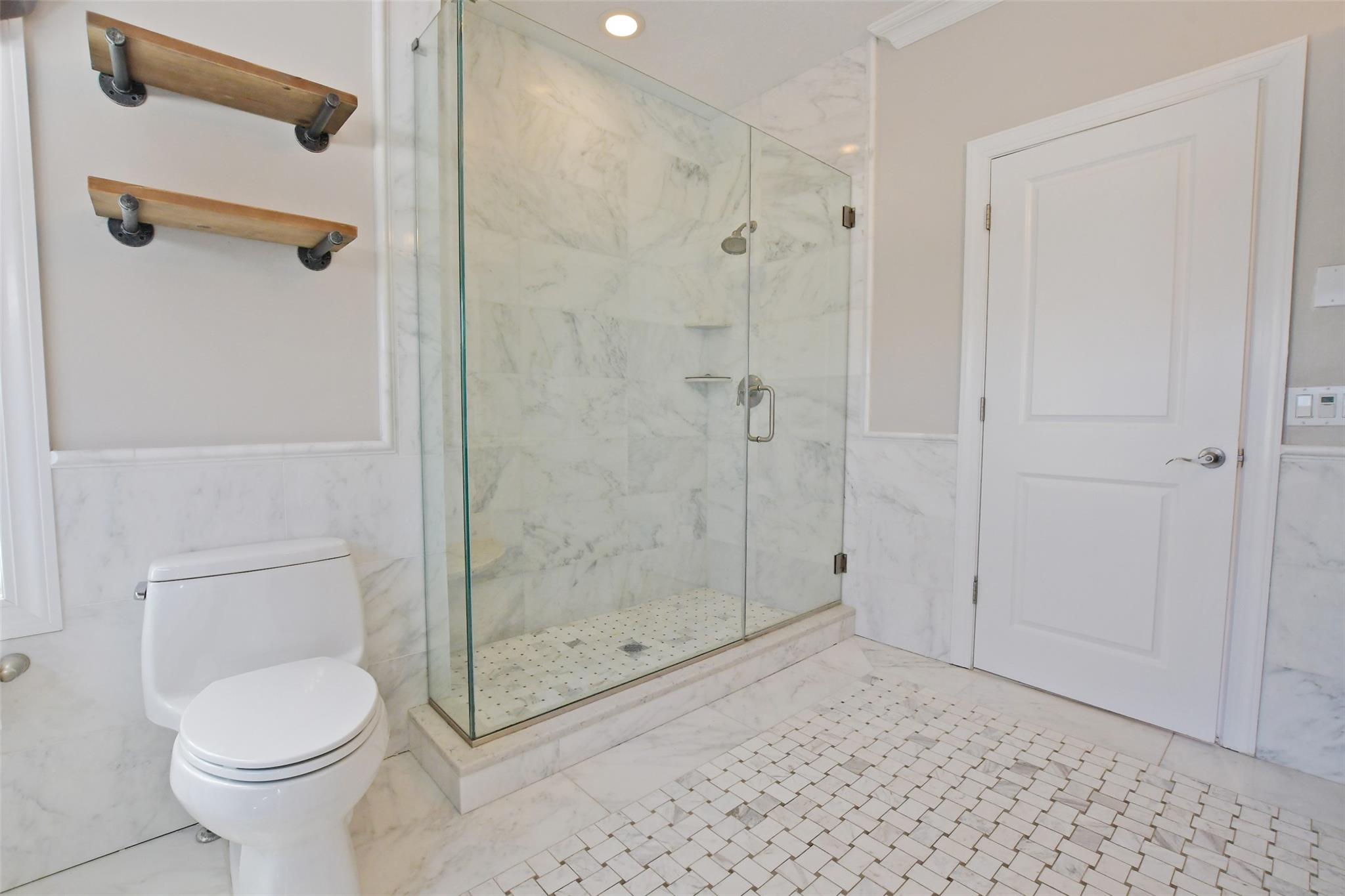 103 W Silver Beech Lane, Calverton, Florida image 27