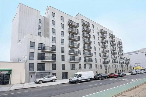 Photo of 70-40 45th Avenue #2E, Woodside, NY 11377 (MLS # 926336)