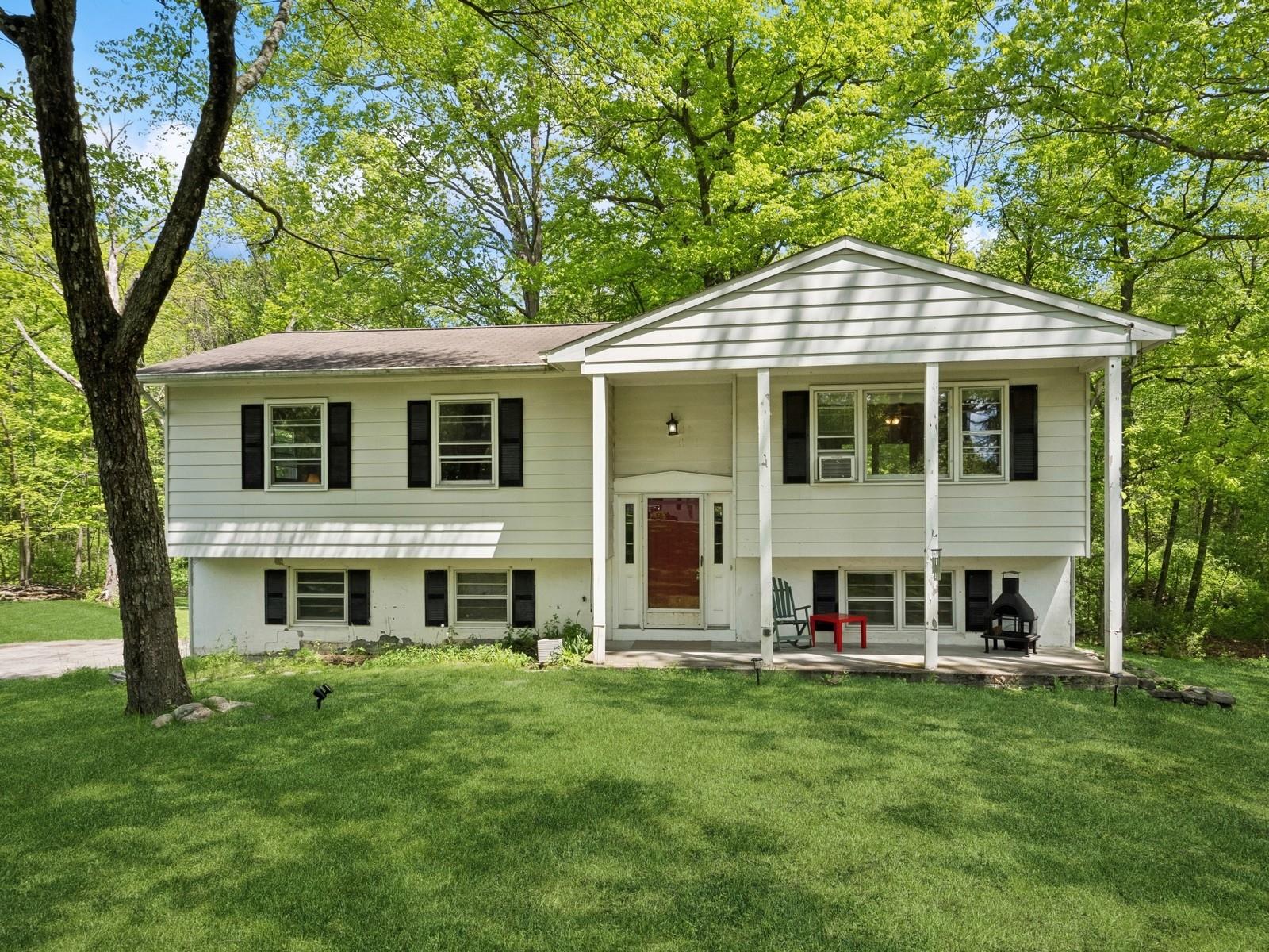 26 Woodland Circle, Hyde Park, New York image 3