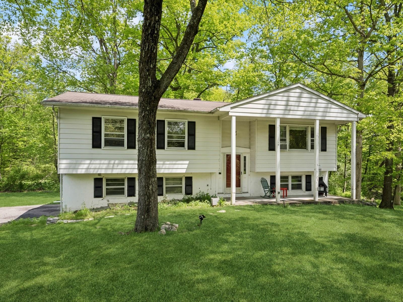 26 Woodland Circle, Hyde Park, New York image 4