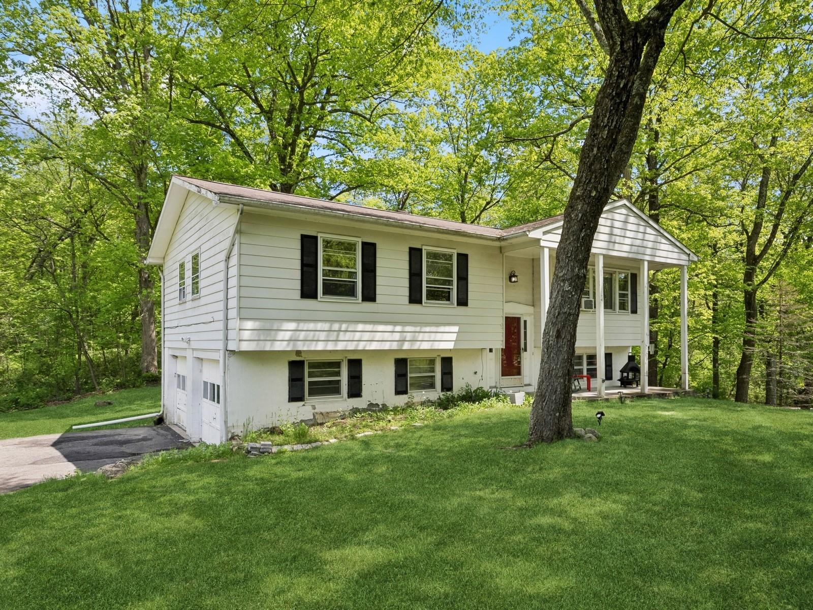 26 Woodland Circle, Hyde Park, New York image 30