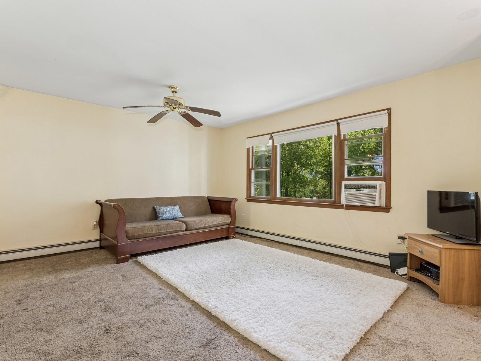 26 Woodland Circle, Hyde Park, New York image 7