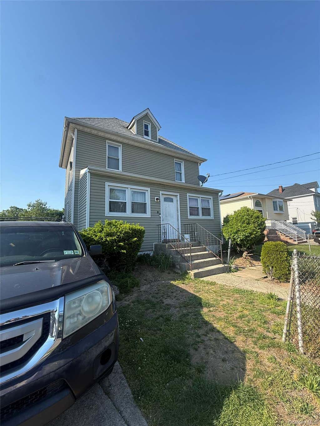 Photo of 39 Pleasant Avenue, Roosevelt, NY 11575 (MLS # 1011849)