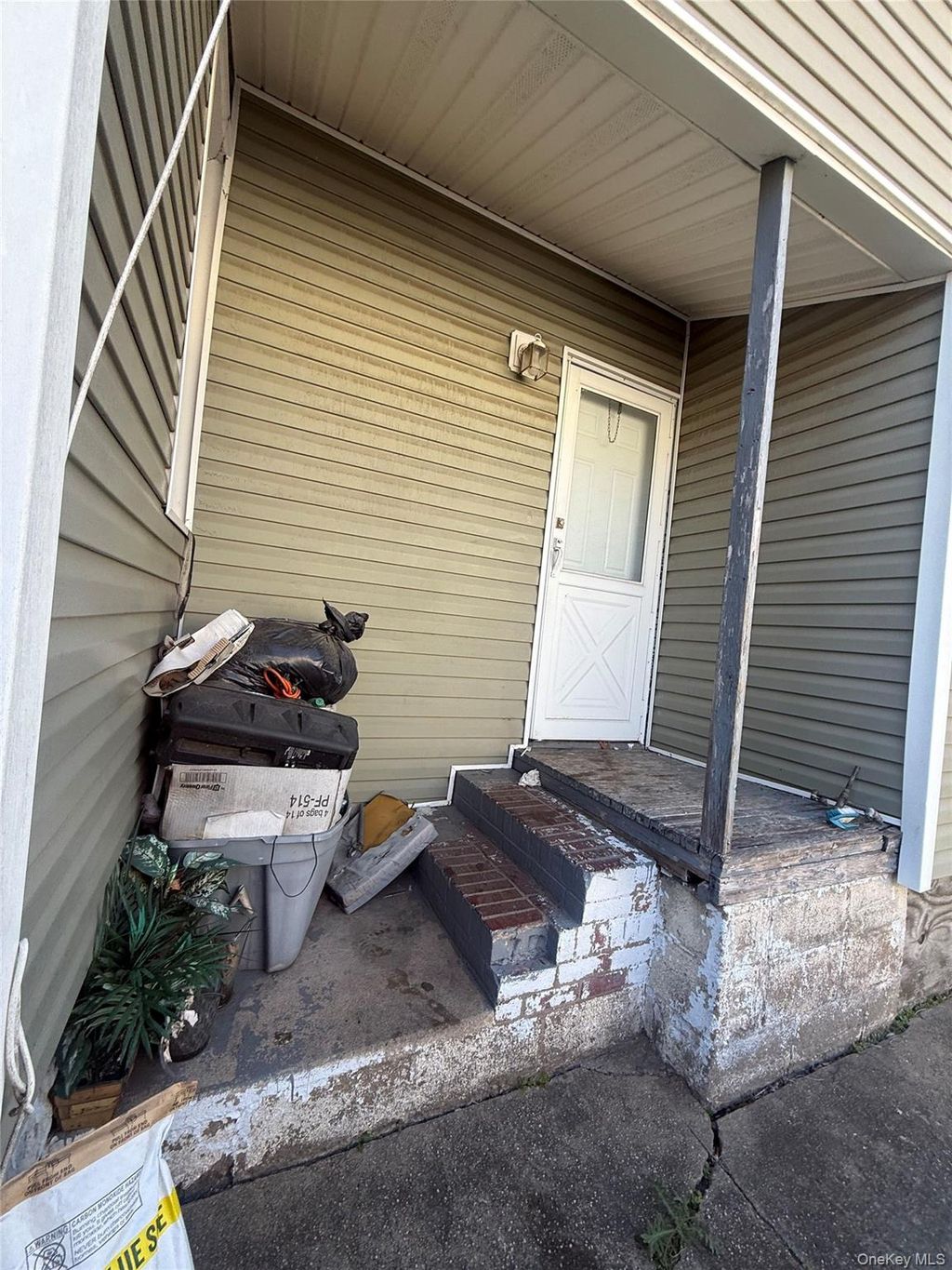 Photo of 39 Pleasant Avenue, Roosevelt, NY 11575 (MLS # 1011849)