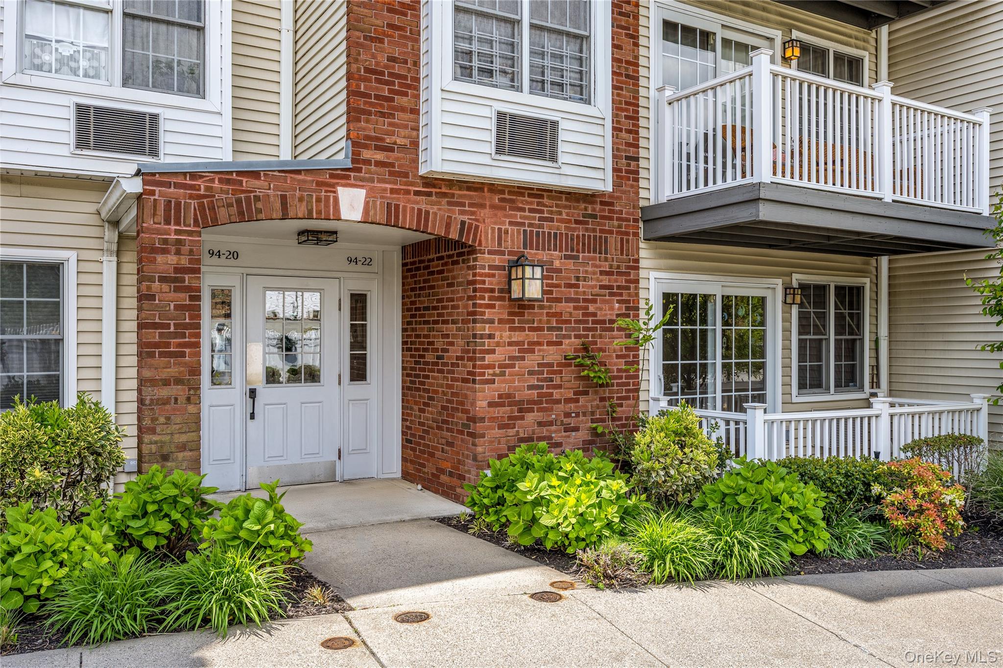 9422 Magnolia Court 1B