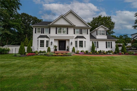 Photo of 60 Elderwood Drive, Saint James, NY 11780 (MLS # 1066696)