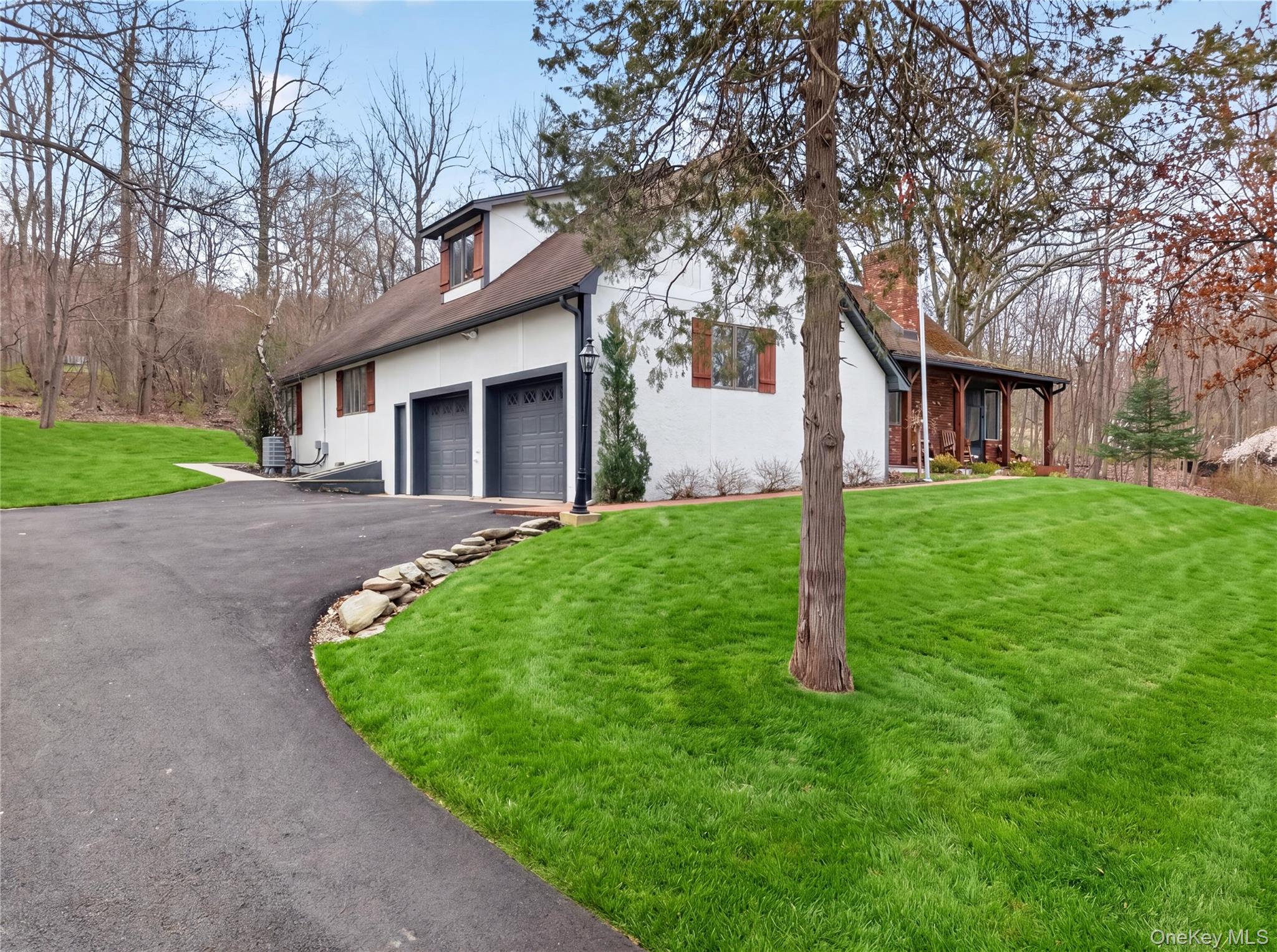 3 Mountain Brook Road