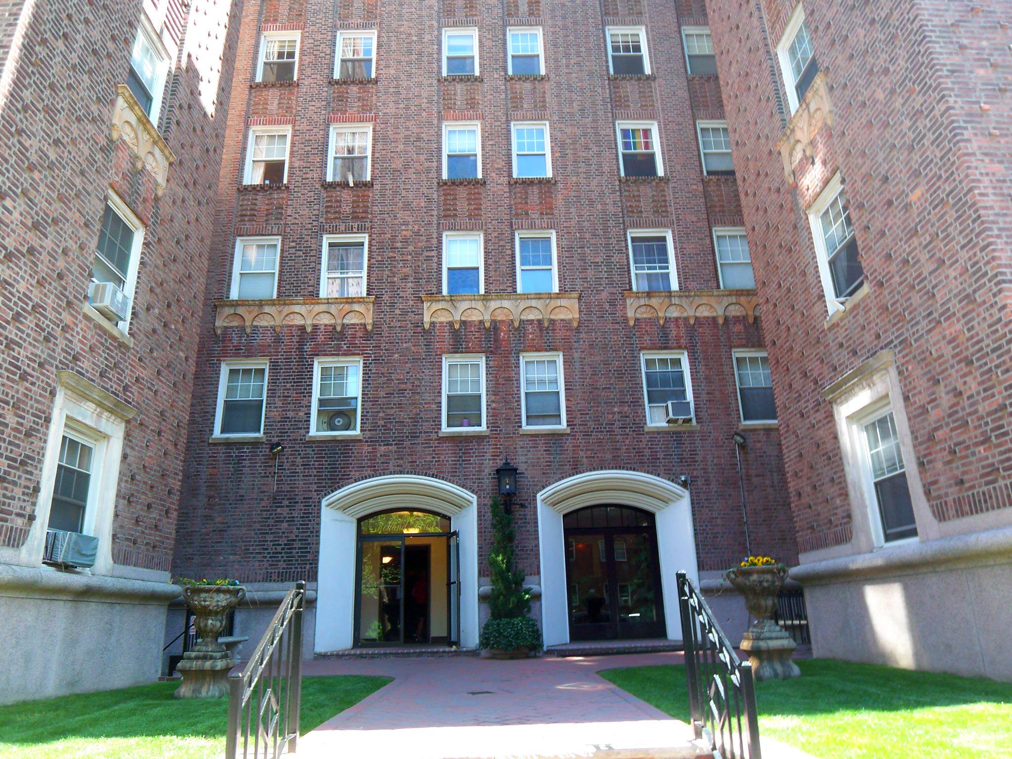 Austin Street 9C, Forest Hills, Queens, NY - 1 Bedrooms  
1 Bathrooms - 