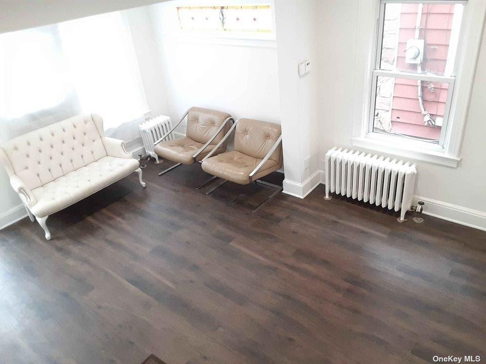 129-28 135 Place, South Ozone Park, New York image 2