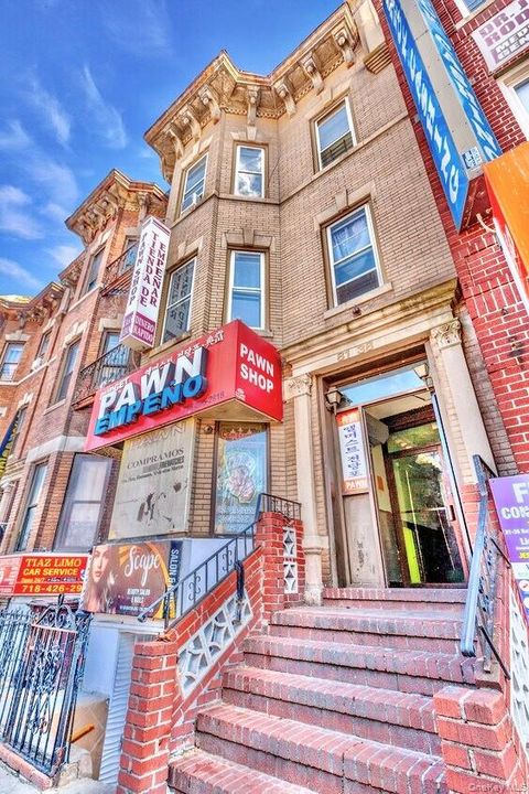 81-38 Baxter Avenue Elmhurst NY 11373