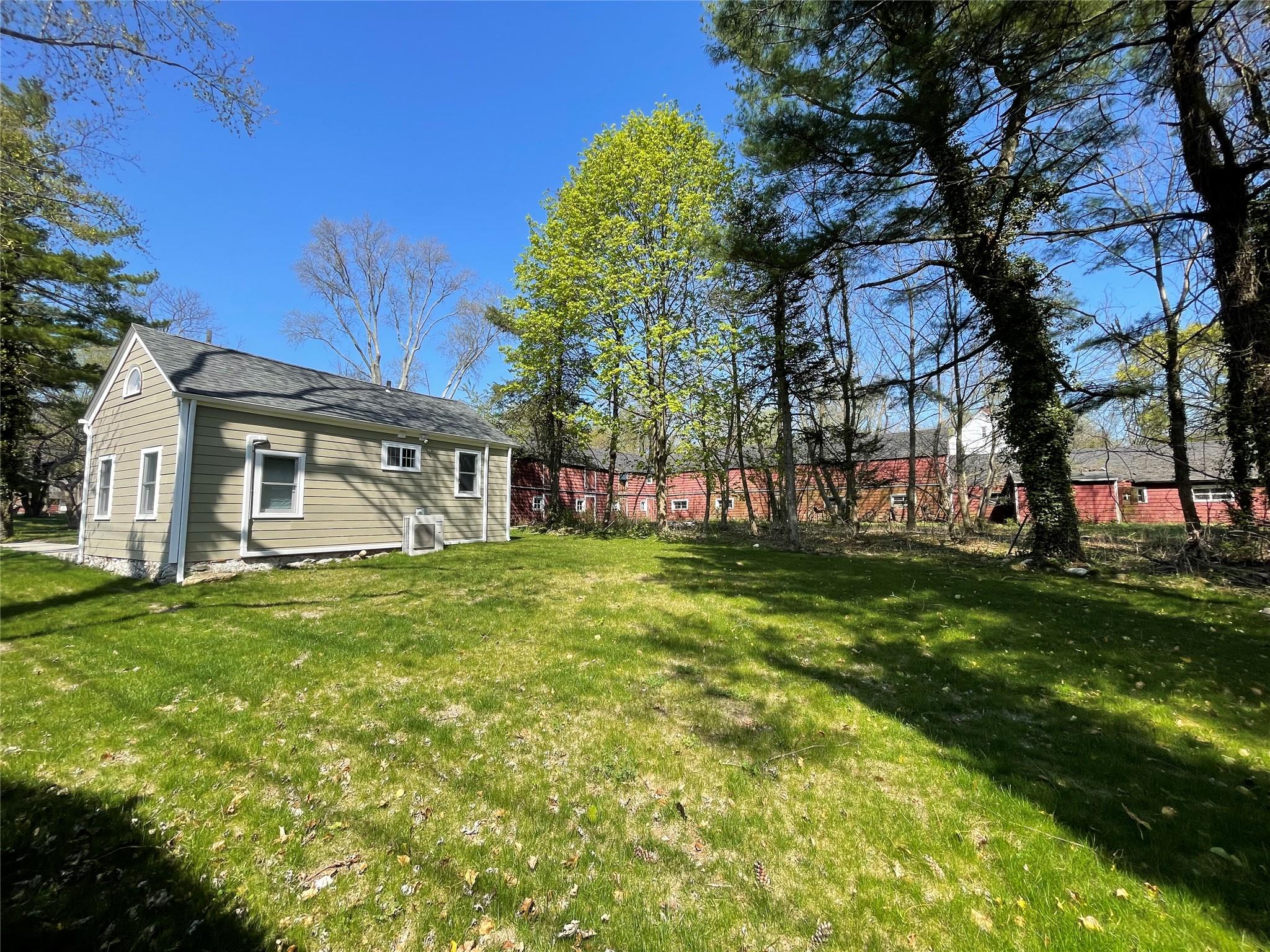380 370 & O Deer Park Road, Dix Hills, New York image 20