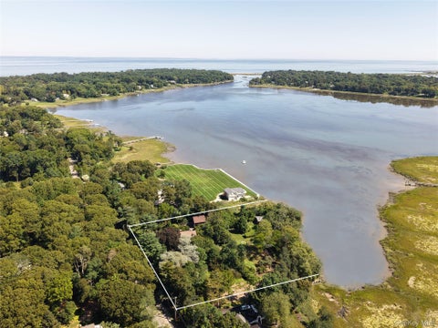 Homes For Sale - 75 Old Field Road<br/> East Setauket, NY 11733