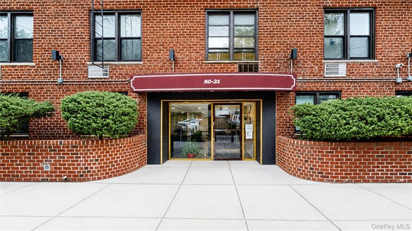50-21 39TH PL APT 1A, SUNNYSIDE, NY 11104 - Image 681681f9a77e4e276bd269ee4919acb2/300708767