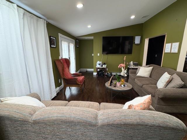 142 North 27 Street, Wyandanch, New York image 15