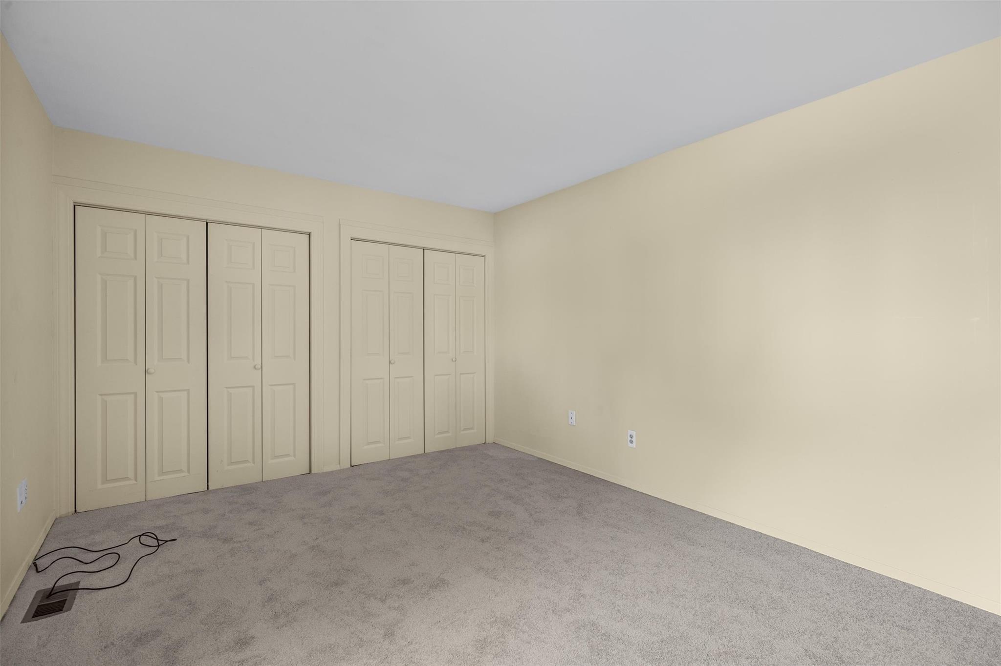 39 Sycamore Drive, Middletown, New York image 18