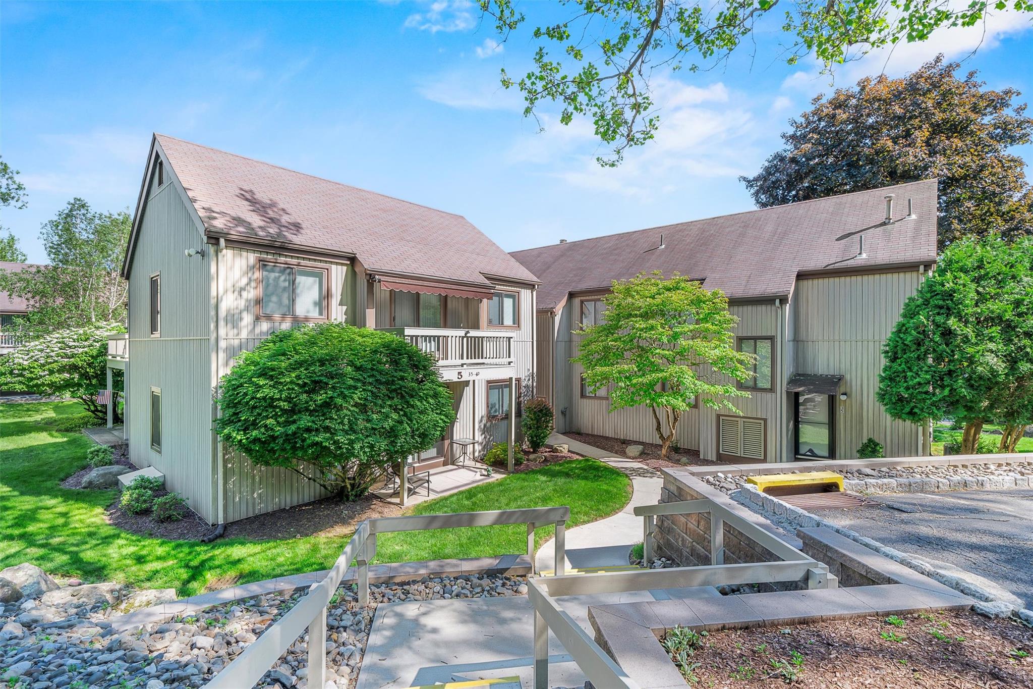 39 Sycamore Drive, Middletown, New York image 29