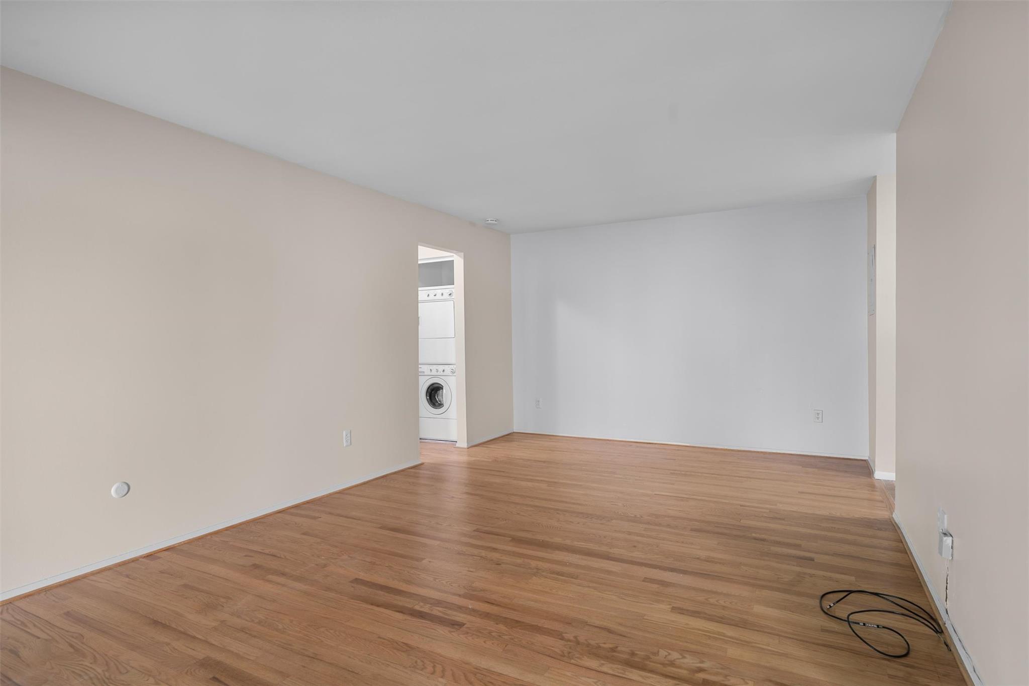 39 Sycamore Drive, Middletown, New York image 6