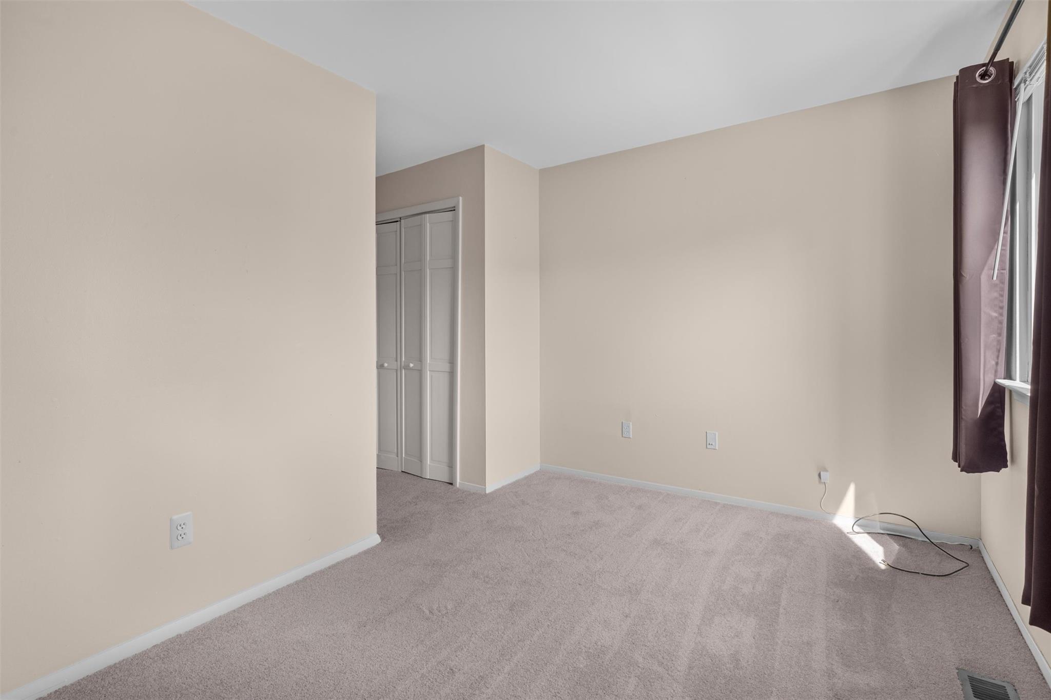 39 Sycamore Drive, Middletown, New York image 19