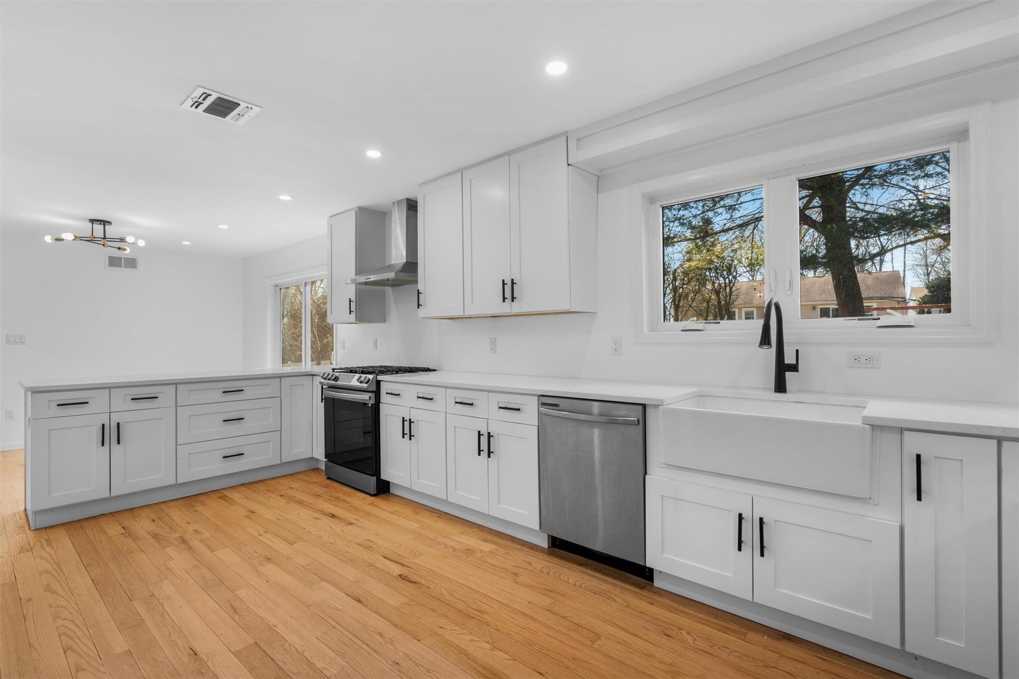 250 Blauvelt Road, Pearl River, New York image 12