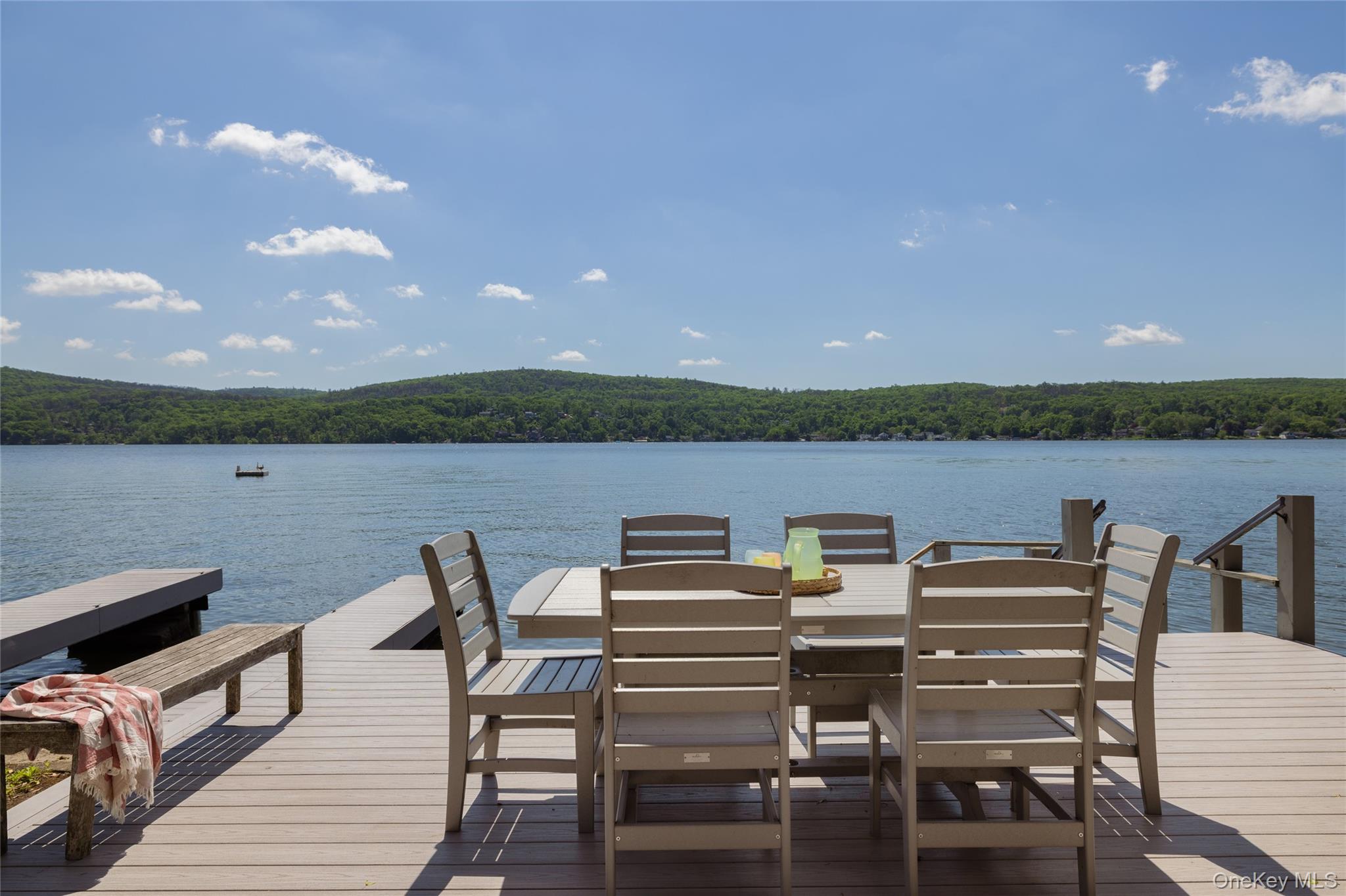 124 Lake Shore Road