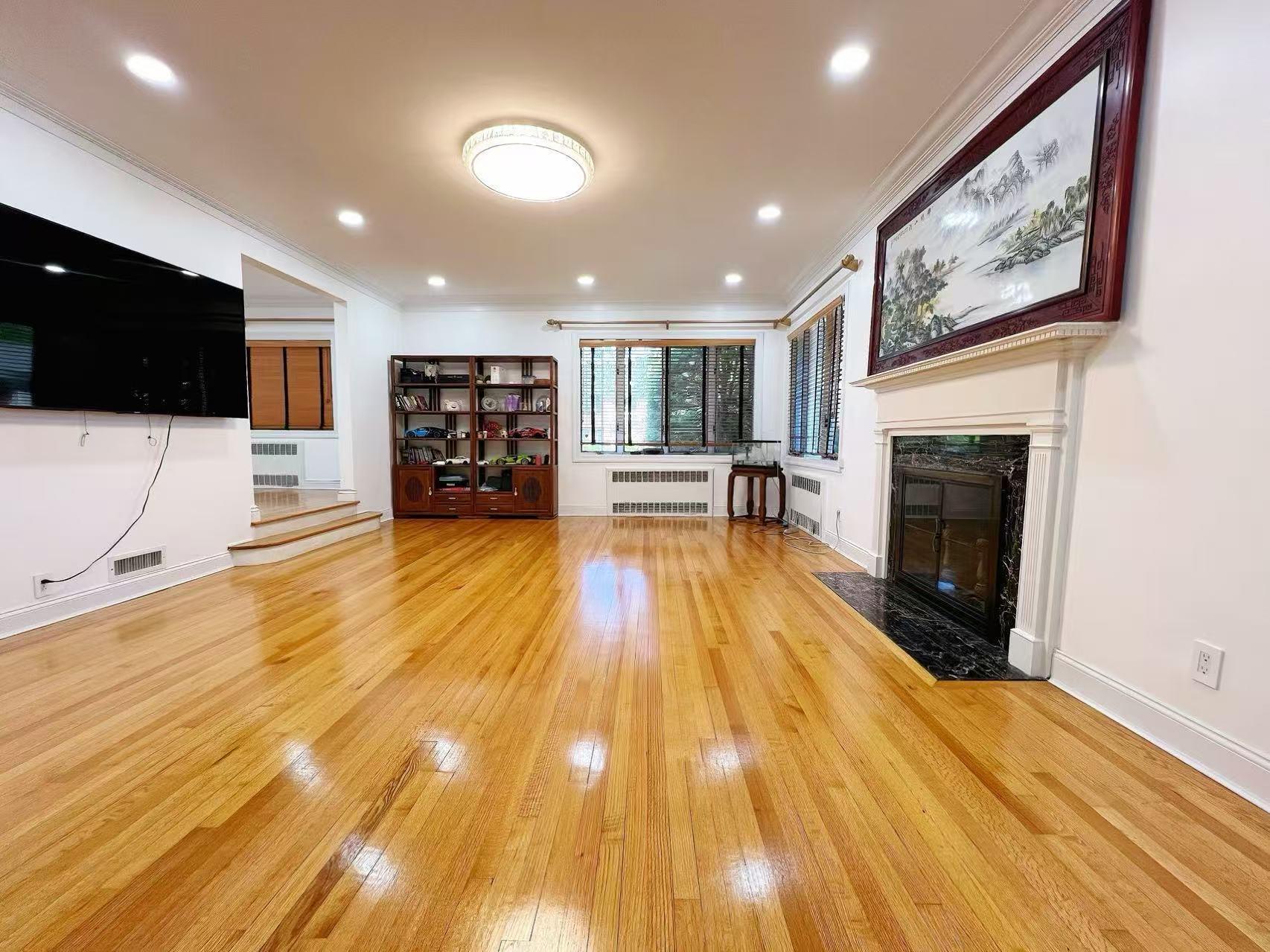 80 Stratford Avenue