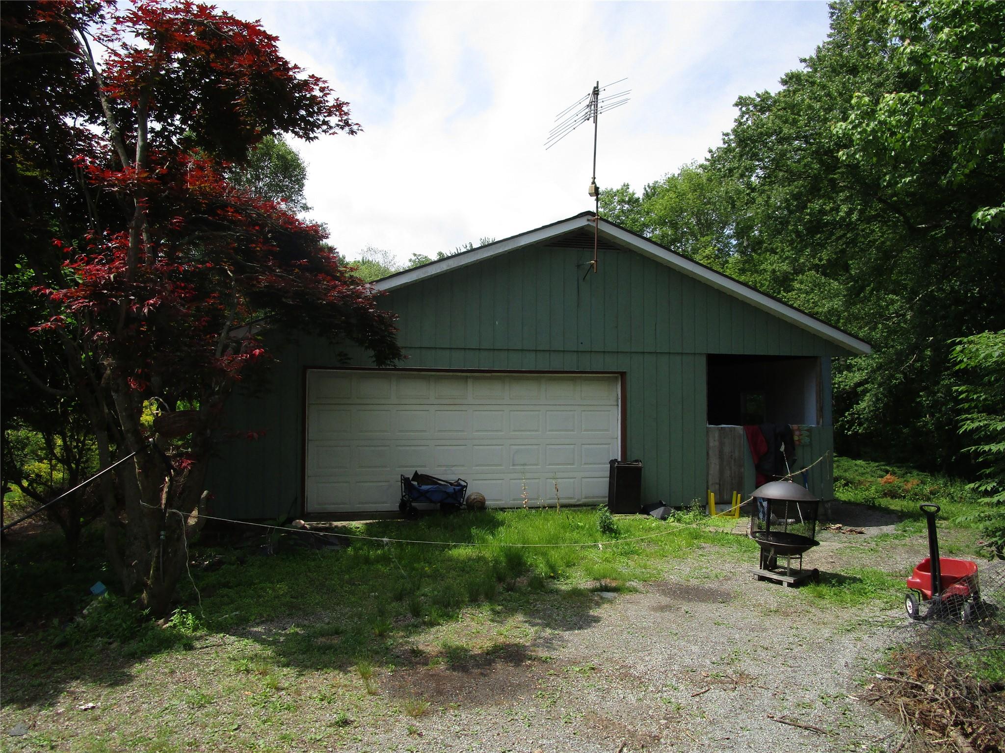 Lagrangeville, New York 12540, United States, 3 Bedrooms Bedrooms, ,2 BathroomsBathrooms,Residential,Active,145351