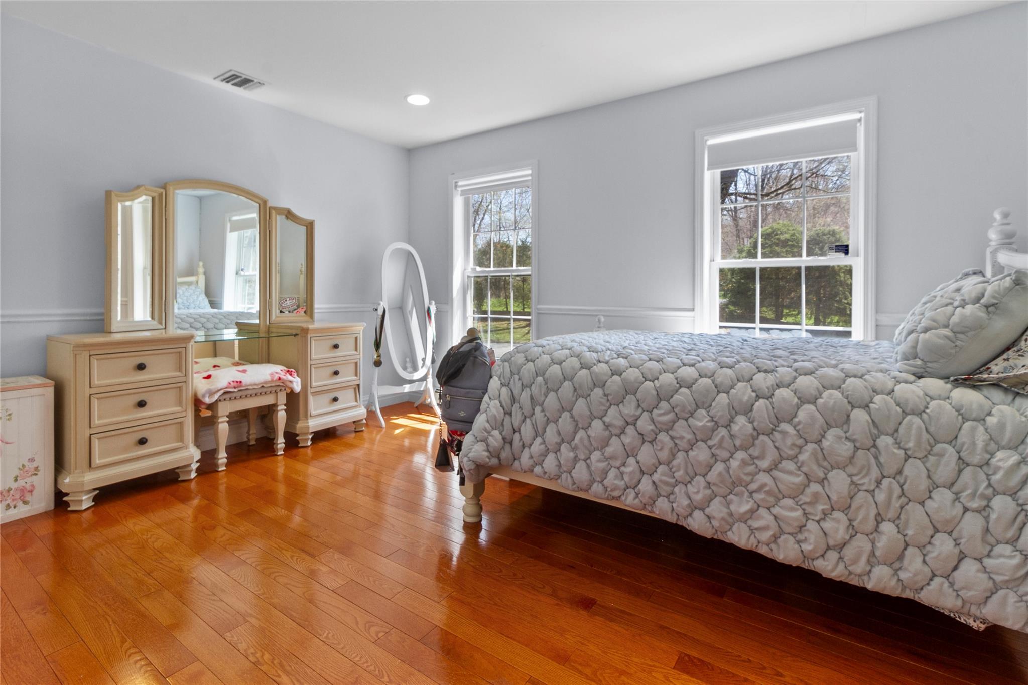 31 Farm Lake Court, Carmel, New York image 16