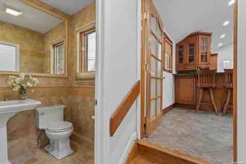 26 Haide Place, East Islip, New York image 24