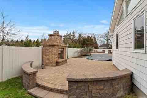 26 Haide Place, East Islip, New York image 27