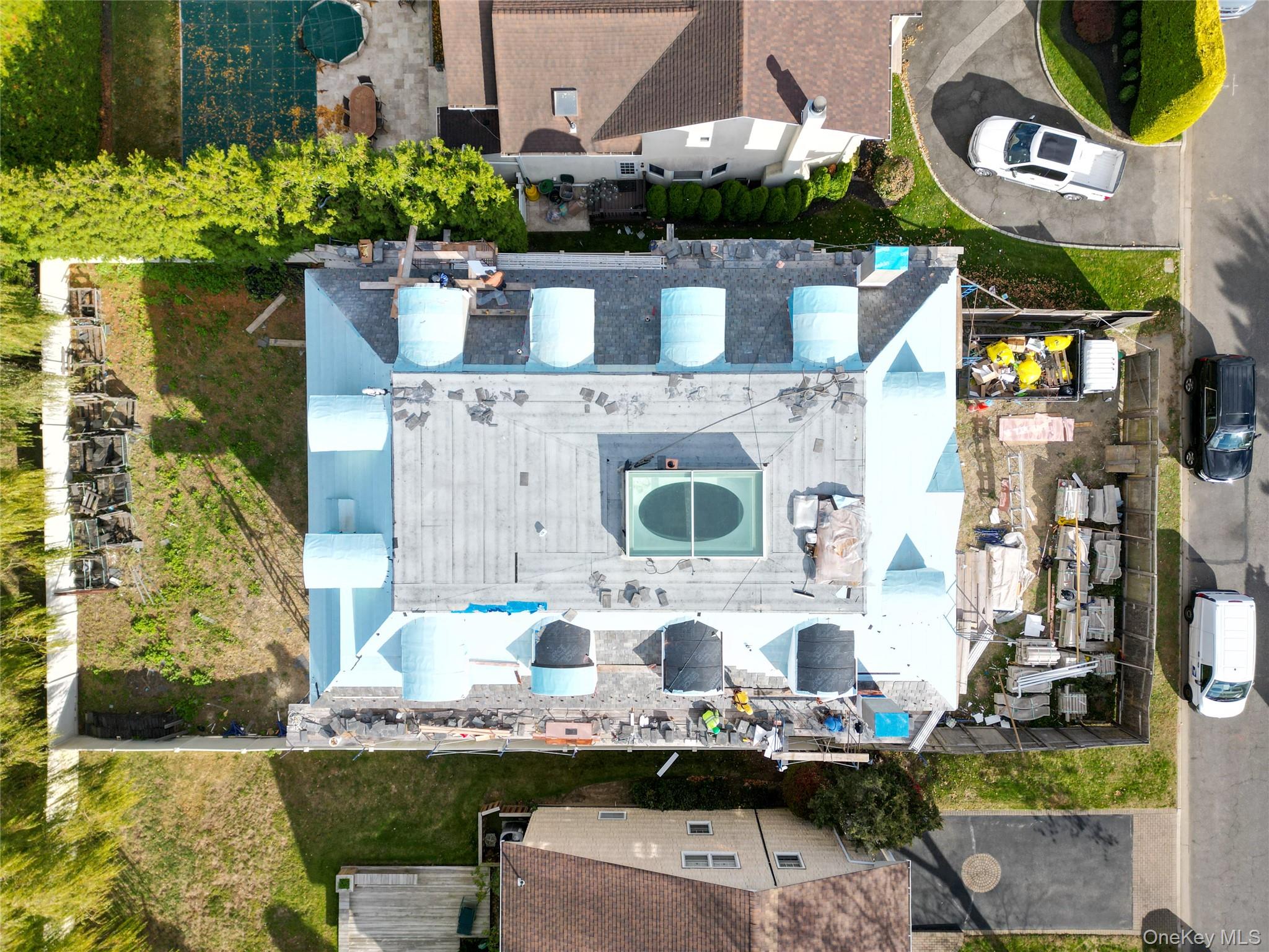 Lawrence, New York 11559, United States, 8 Bedrooms Bedrooms, ,7 BathroomsBathrooms,Residential,Active,241326