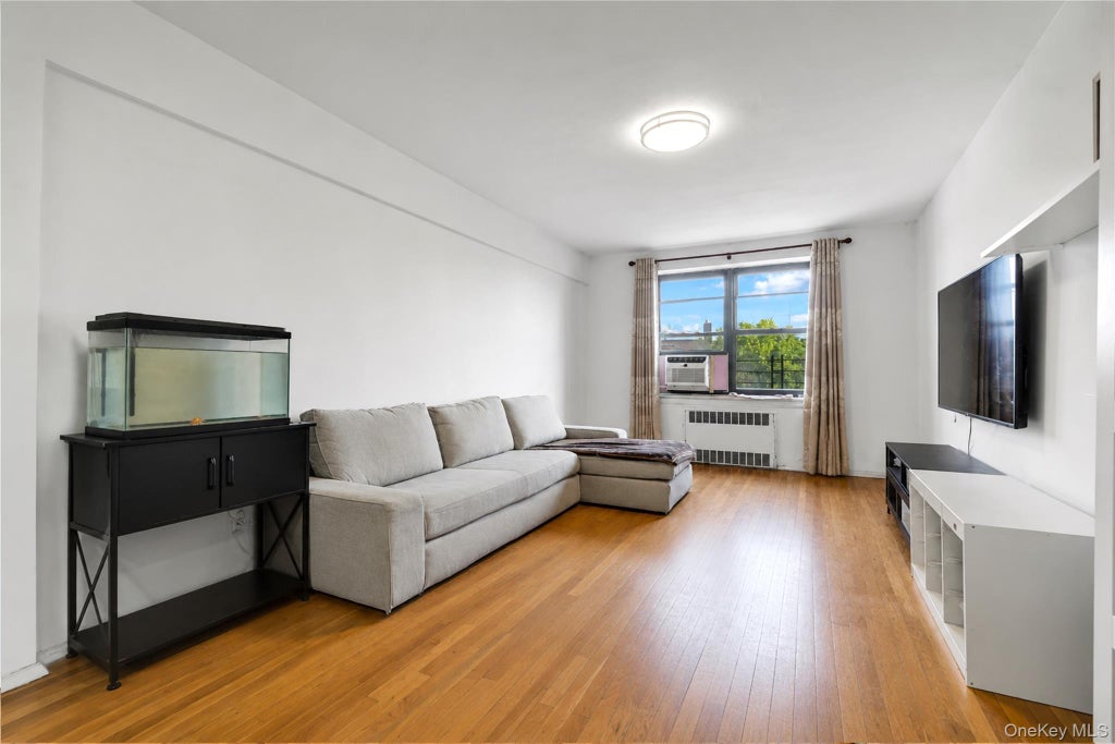 Photo of 25-40 Union Street #4E, Flushing, NY 11354 (MLS # 1035061)