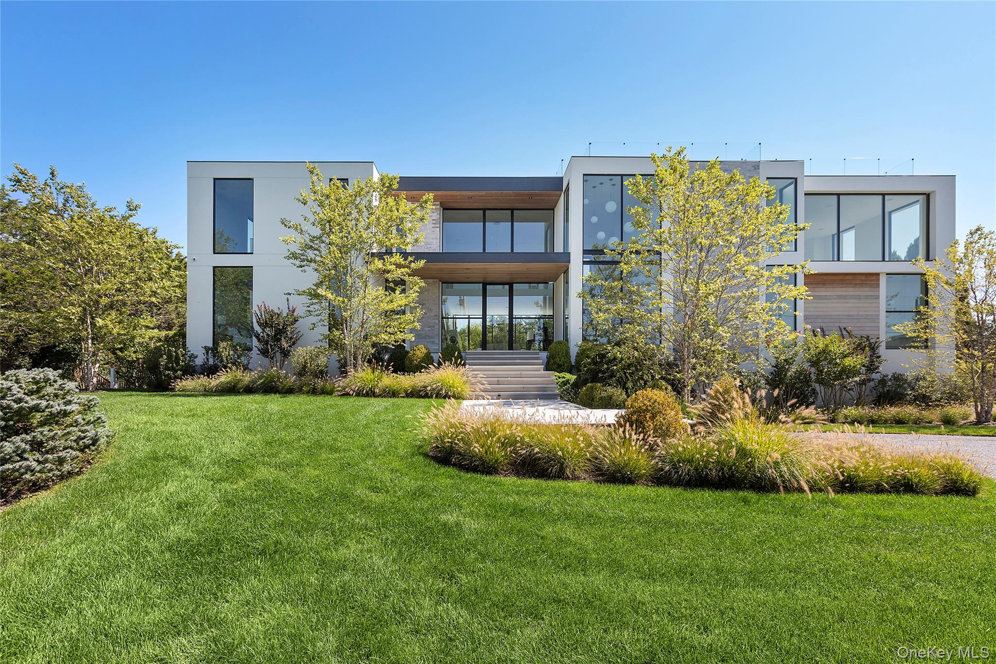 99 Pointe Mecox Lane