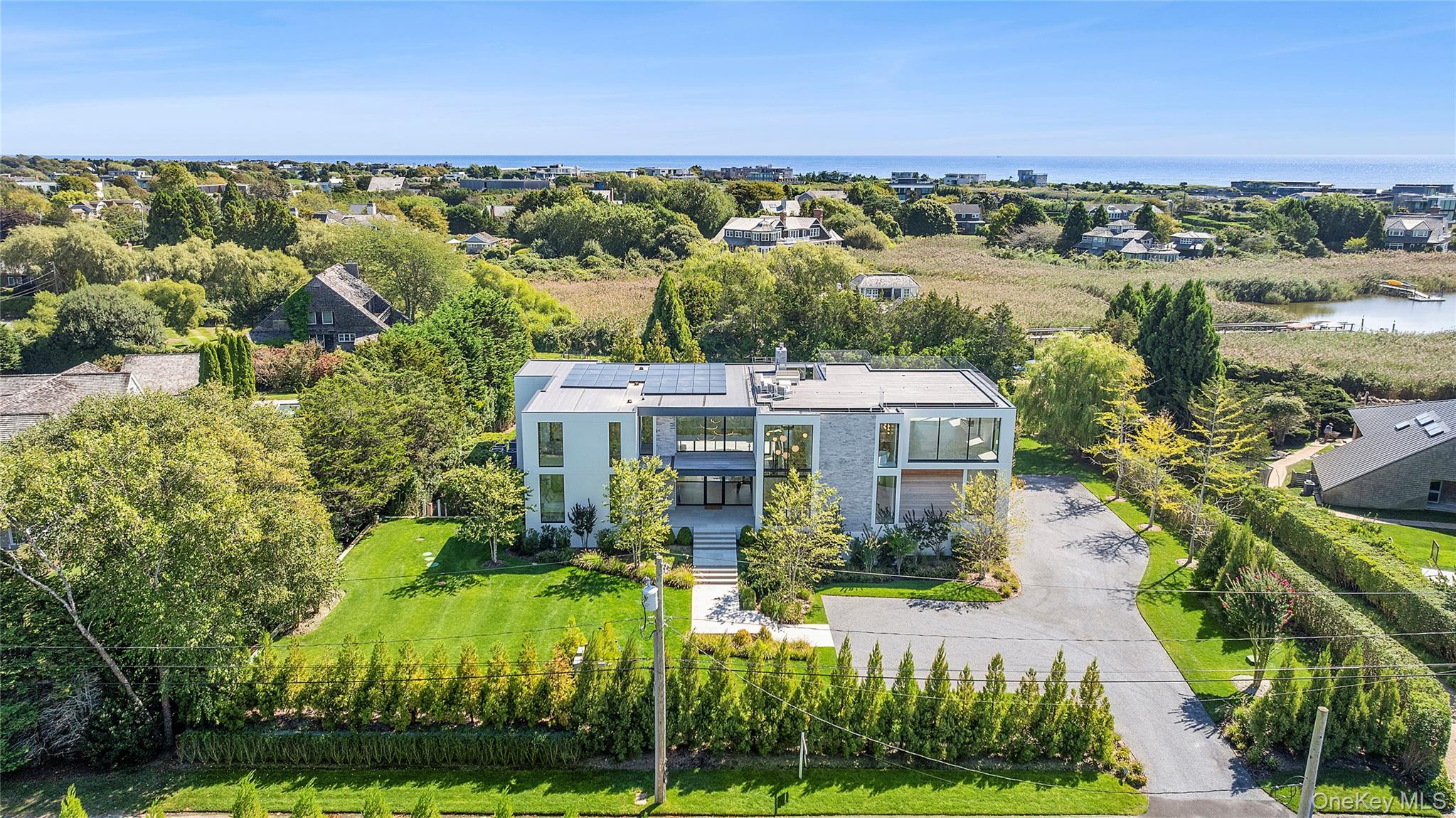 99 Pointe Mecox Lane