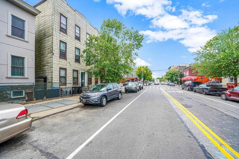 3063 14th Street Astoria NY 11102