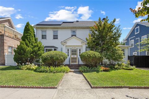 3549 167th Street Flushing NY 11358